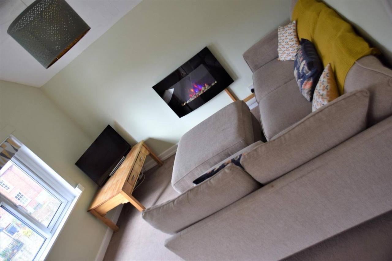 Charming 3-Bed Apartment In Talgarth Powys 布雷肯 外观 照片