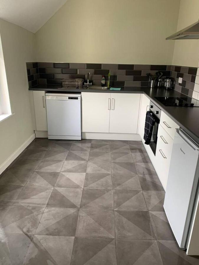 Charming 3-Bed Apartment In Talgarth Powys 布雷肯 外观 照片