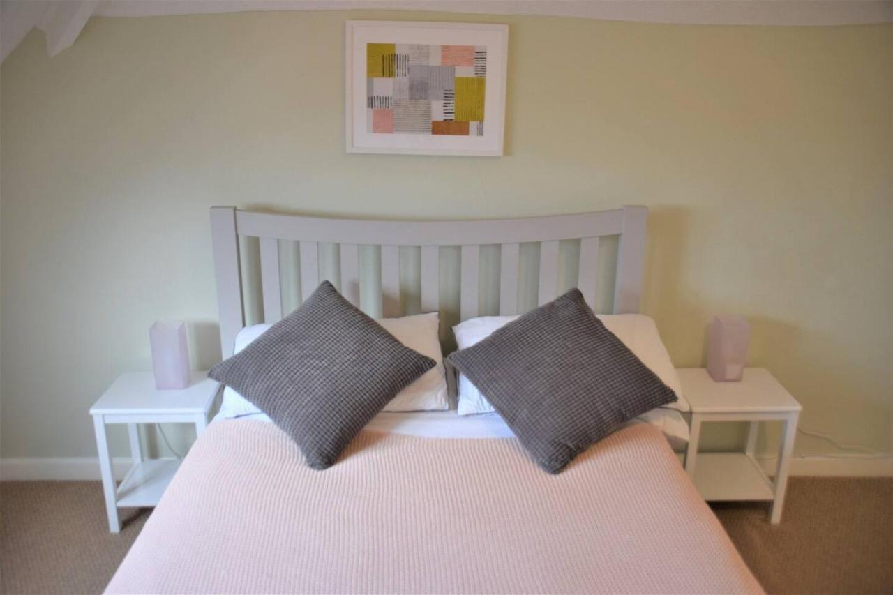 Charming 3-Bed Apartment In Talgarth Powys 布雷肯 外观 照片